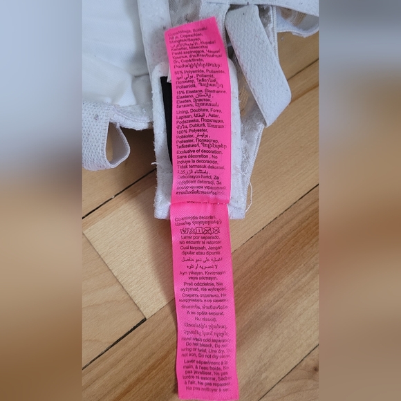 White La SENZA push up bra - Picture 7 of 7